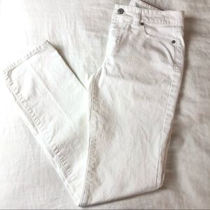 Talbots White Heritage Straight Leg Denim Sz 2/26